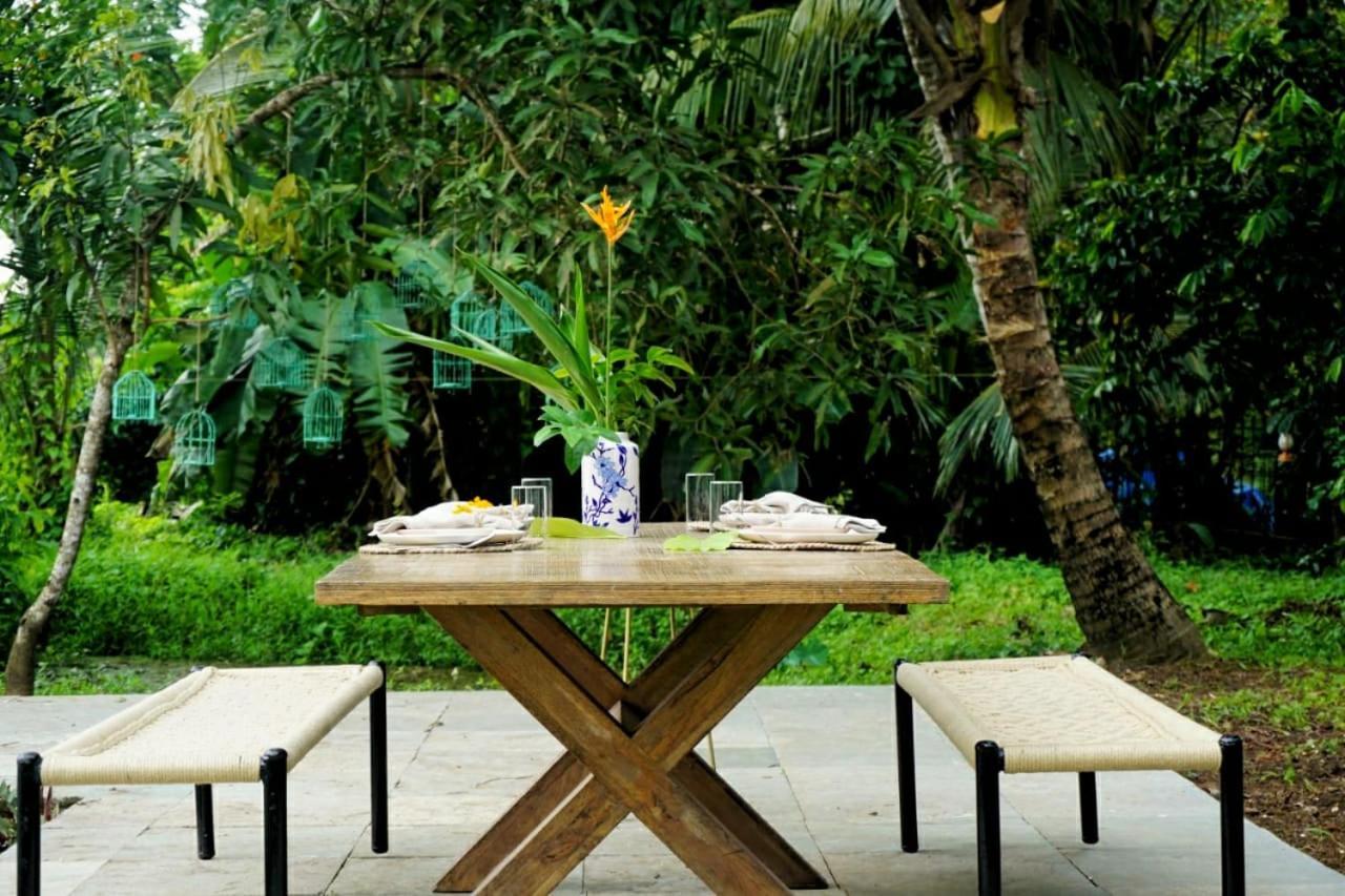 Bed and Breakfast Sunsets And Palm Trees Alappuzha Экстерьер фото